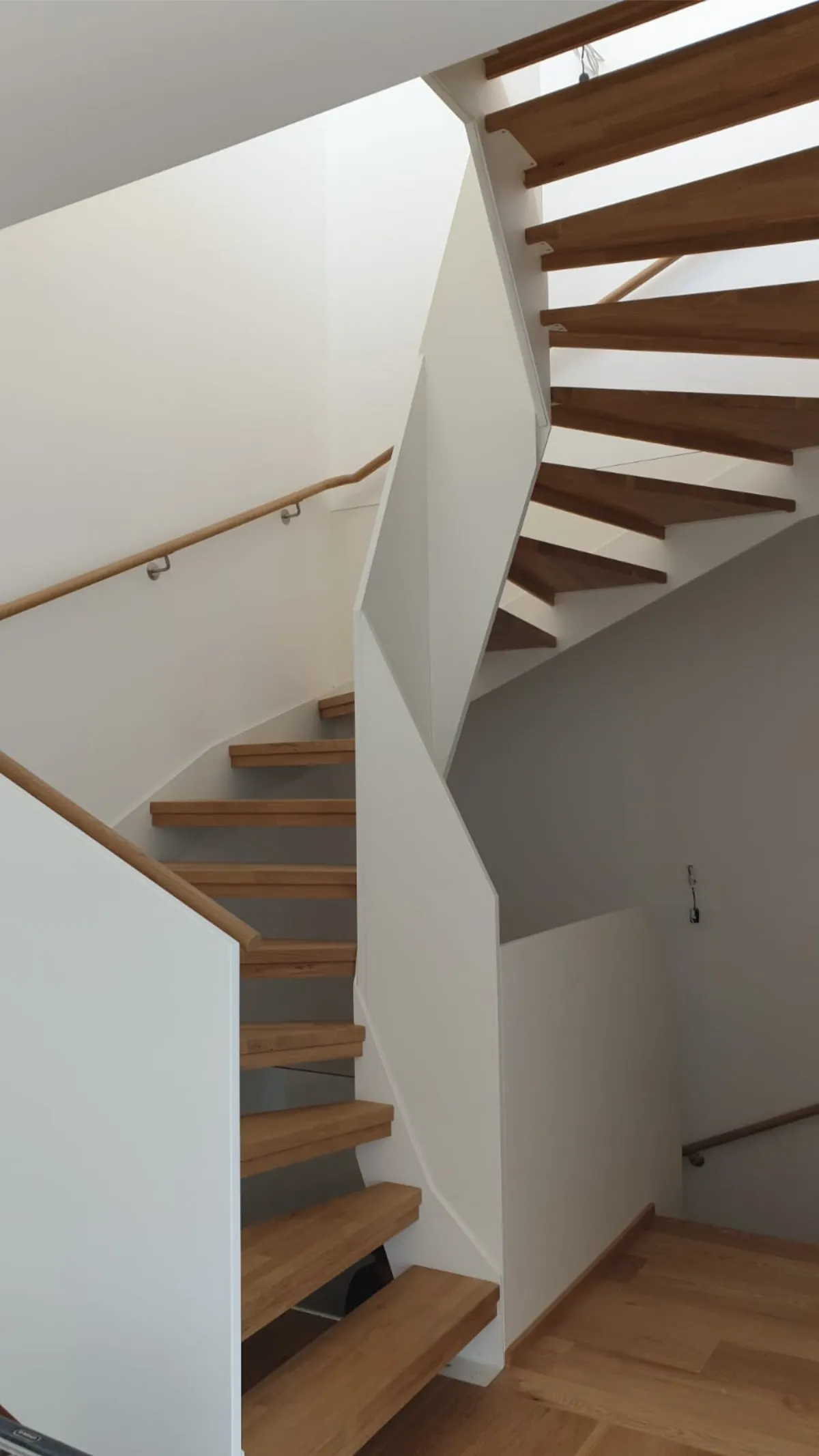 Wendeltreppe aus Massivholz